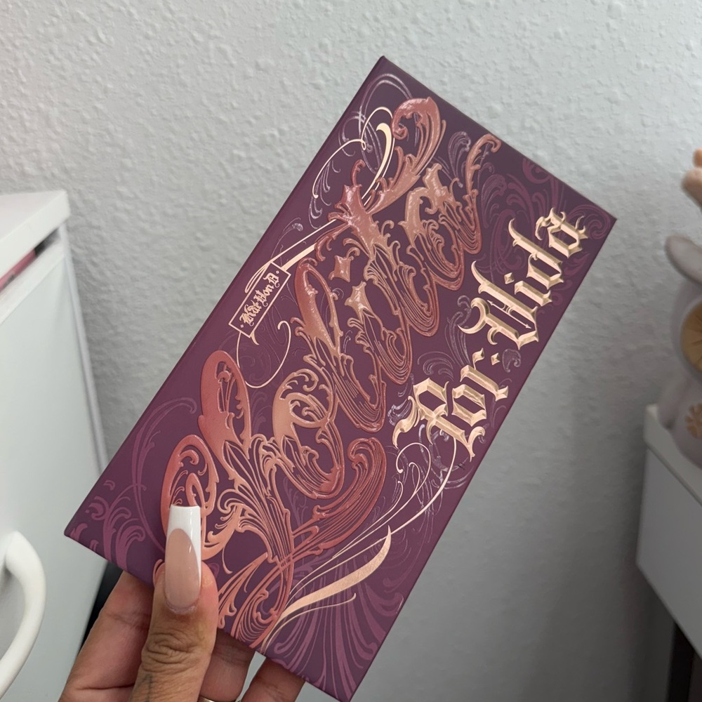 Kat Von D KVD LOLITA PURA VIDA PALETTE NEW!!!